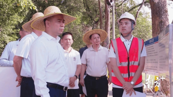 強(qiáng)化政治擔(dān)當(dāng)護(hù)航重大工程建設(shè)，英德市委書記陳龍興調(diào)研黃茅峽水庫(kù)工程建設(shè)情況:建設(shè)工程
